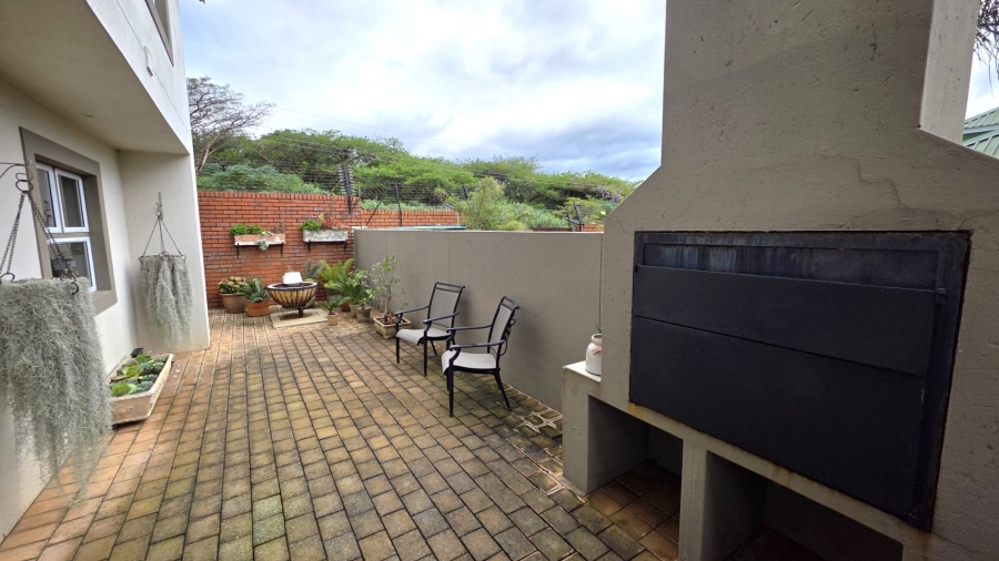 3 Bedroom Property for Sale in Caribbean Beach Club North West